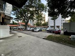 New Upper Changi Road (D16), Shop House #570951581
